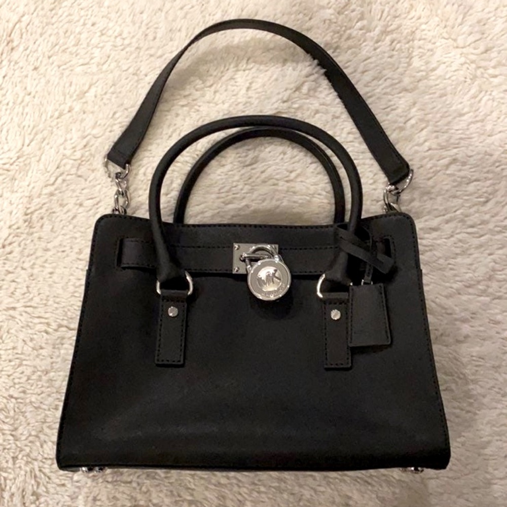 Michael Kors black Hamilton Purse - Like new
